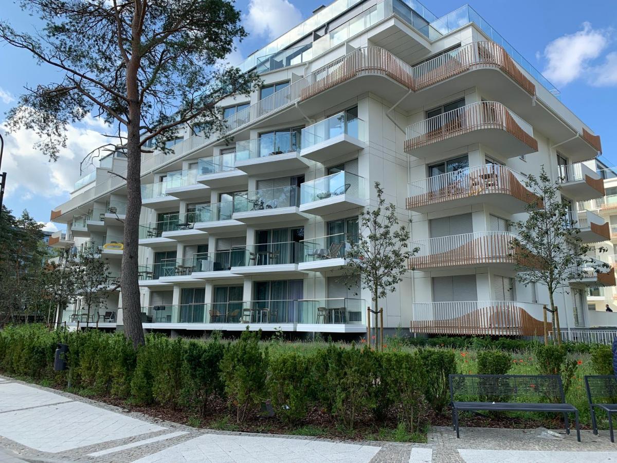 Apart Park - Albus 211 Z Parkingiem W Cenie Свиноуйсьце Экстерьер фото